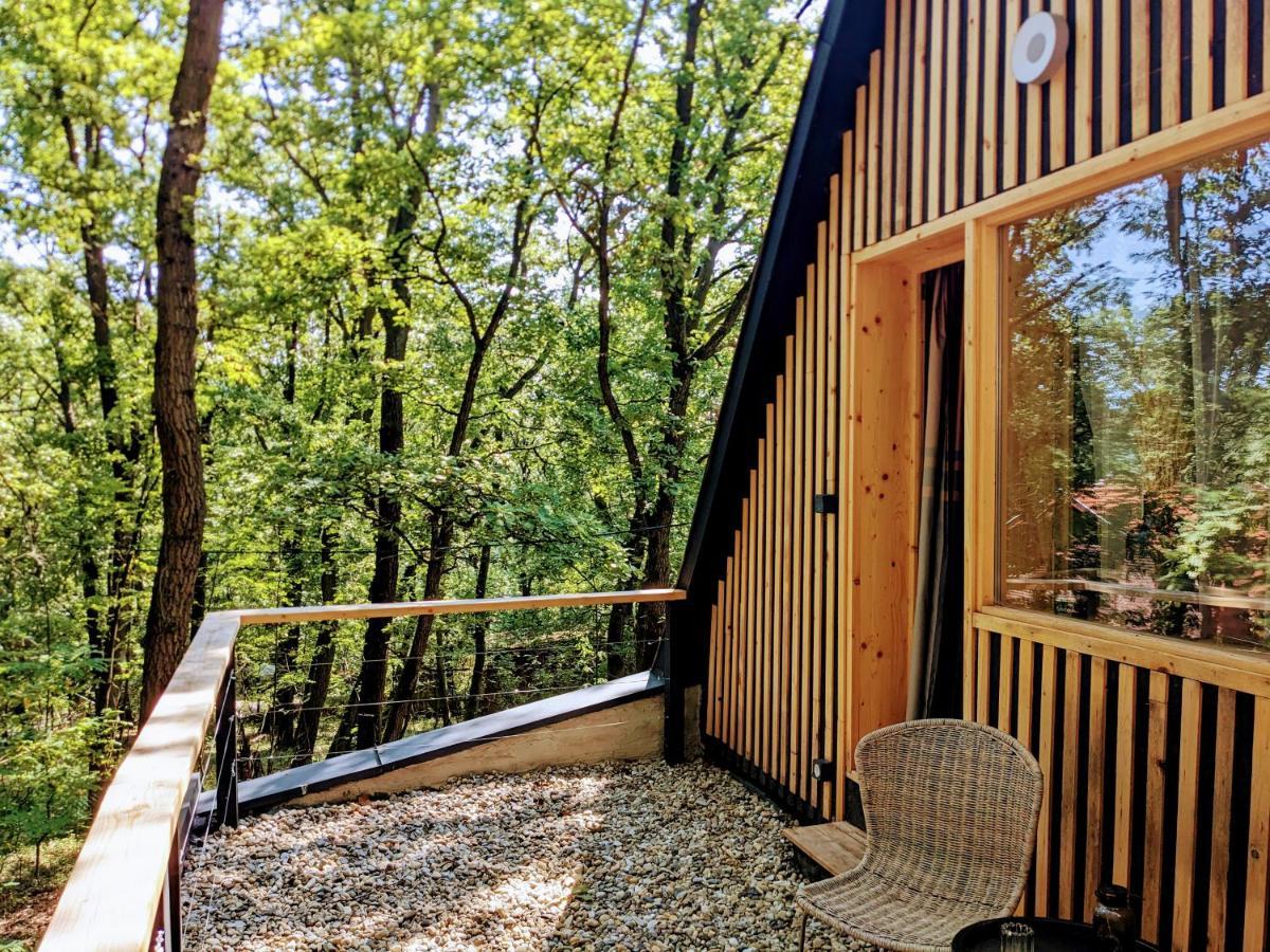 A Hely Villa Verőcemaros Buitenkant foto